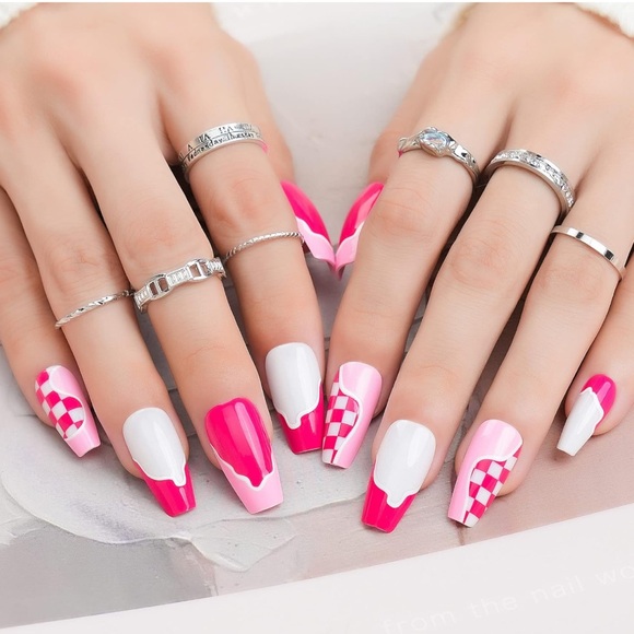 BUNDLE ANY 3 FOR $25 Abstract Design white/pink colors- Press on Gel Nails 💅 - Picture 1 of 5